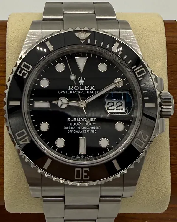 ROLEX Submariner Date